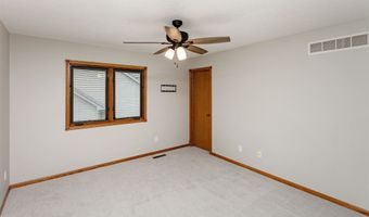 3210 NW Boulder Brook Pl, Ankeny, IA 50023
