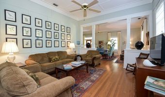 160 Ave C, Apalachicola, FL 32320