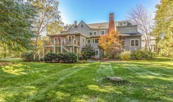 6 Chanticleer Dr, Beverly, MA 01915