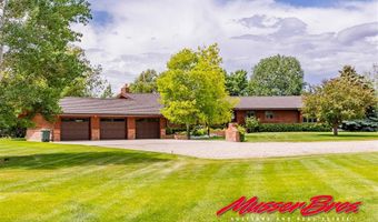 136 McCullough Dr, Cody, WY 82414