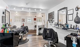 74 Maple Ave, Barrington, RI 02806