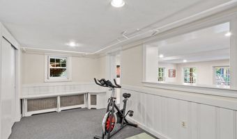 31 Mohawk Dr, Acton, MA 01720