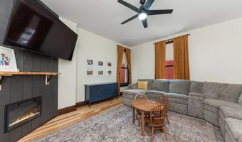 105 E 4th St, Augusta, KY 41002