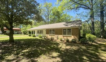 103 Oak Ln, Batesville, MS 38606