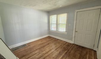 1083 Stroman Ave A, Akron, OH 44306