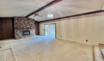 101 7th Ave NW, Bowman, ND 58623