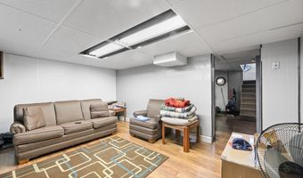 2144 Ridgewood Ave, Alliance, OH 44601