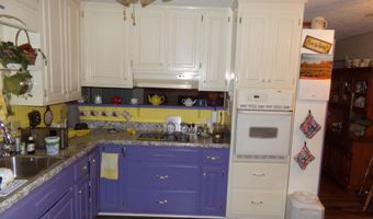 32 NE 6th St, Arab, AL 35016