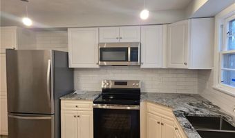 1 Angell Rd, Lincoln, RI 02865