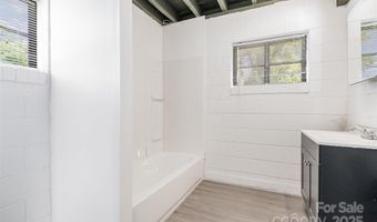412 Flat Dr, Buffalo, SC 29321