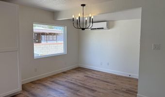 911 S 4th St, Artesia, NM 88210