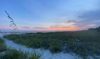 160 Harbor Cir, Alligator Point, FL 32346
