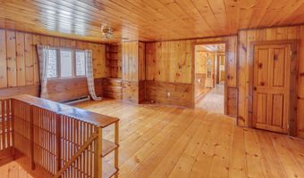 14 Lloyd St, Campton, NH 03223