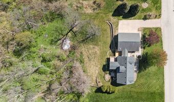 13294 212th Ave, Anamosa, IA 52205