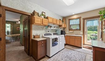 1984 35th Ave, Alden, WI 54020
