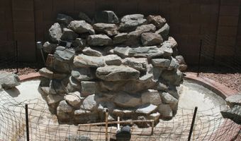 2745 S SEAN Dr, Chandler, AZ 85286