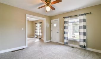 138 SW 100th St, Augusta, KS 67010