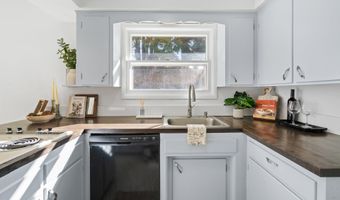 1315 LEHIGH Way, Albany, OR 97322