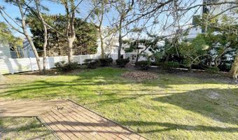 198 40th St, Avalon, NJ 08202