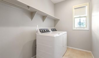 2477 W MARKET Pl 69, Chandler, AZ 85248