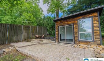 3082 Pricetown Rd, Alsace, PA 19560