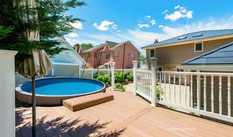 3 Grant Ave, Albertson, NY 11507