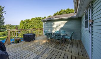 272 Westwoods Ter, Bristol, CT 06010