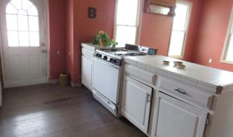 67 Bridge St, Amsterdam, NY 12010