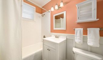 600 DARTMOUTH St, Orlando, FL 32804