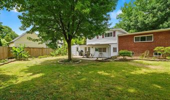 709 N PRYOR St, Alexandria, VA 22304