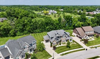 5706 Bentbrook Dr, Bargersville, IN 46106