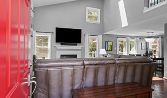 7460 CROSS GATE Ln, Alexandria, VA 22315