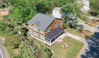 327 OAKWOOD St, Bethany Beach, DE 19930