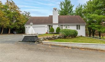14 Jasper Ave, Johnston, RI 02919