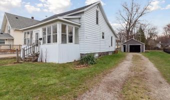 724 Bridge Ave, Alma, MI 48801
