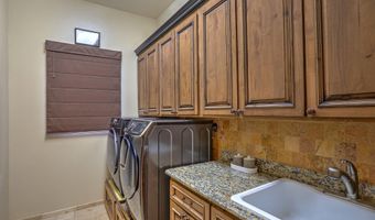 1015 C De Baca Ln, Bernalillo, NM 87004