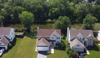 700 Needlegrass Pkwy, Antioch, IL 60002