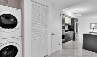 9821 E Bay Harbor Dr 302, Bay Harbor Islands, FL 33154