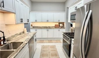 1301 N Main St, Amherst, OH 44001