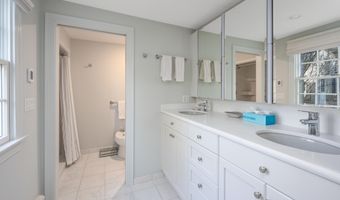 11 Sheperds Way, Barnstable, MA 02630