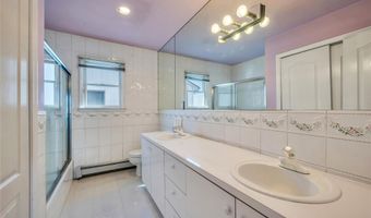 133 Wentworth Ave, Albertson, NY 11507