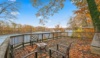 59 Woodland Rd, Coventry, CT 06238