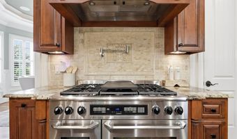 2097 Van Gogh Ln, Apex, NC 27539