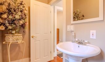 412 S Beech St, Casper, WY 82601