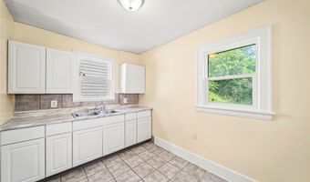 853 Fried St, Akron, OH 44320