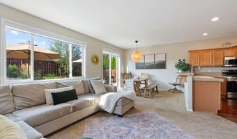 19545 Salmonberry Ct, Bend, OR 97702