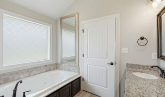 17050 Stonegate Dr, Athens, AL 35613