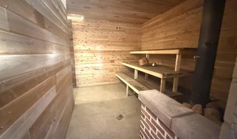 2810 S 392nd Ave, Aberdeen, SD 57401