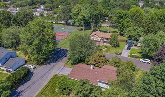 2740 Andrea Dr, Allentown, PA 18103
