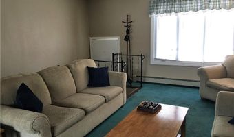 53 Spice Bush Trl, Narragansett, RI 02882